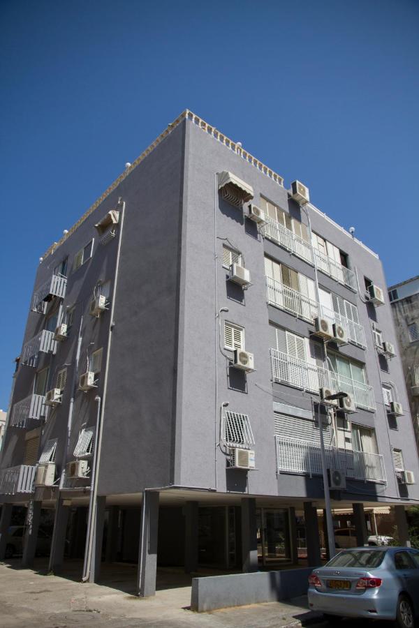 Apartments4You Etsel Bat Yam Esterno foto