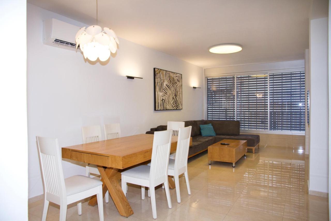 Apartments4You Etsel Bat Yam Esterno foto